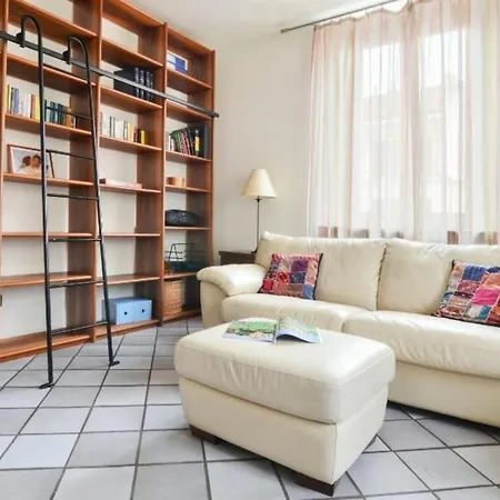 Marco D'oggiono By Halldis Apartment *